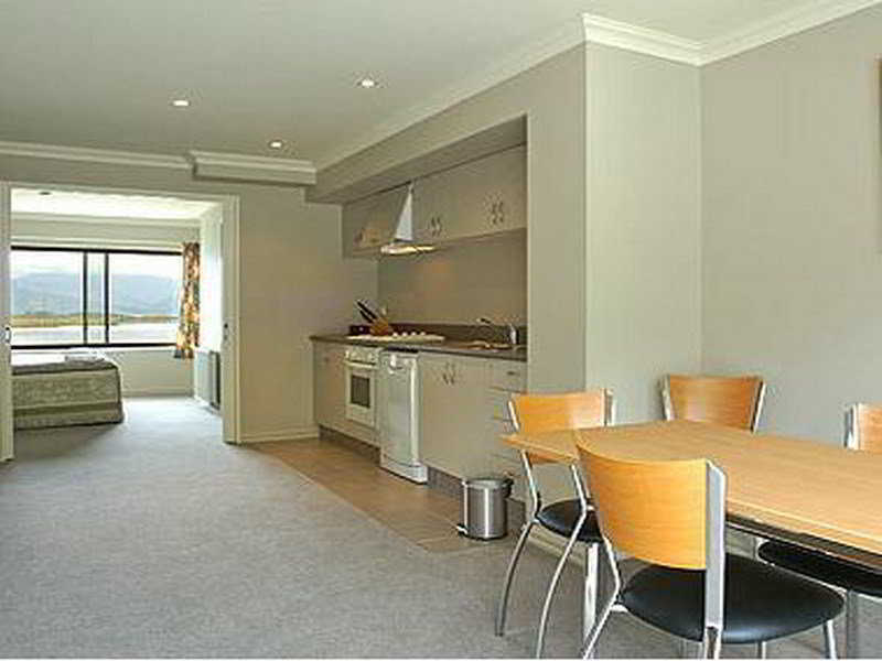 Hotel Lake Brunner Greymouth Exterior foto