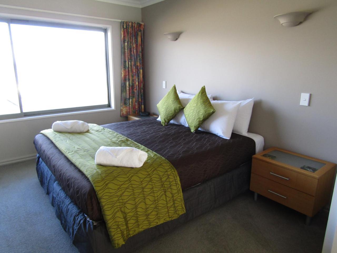 Hotel Lake Brunner Greymouth Exterior foto