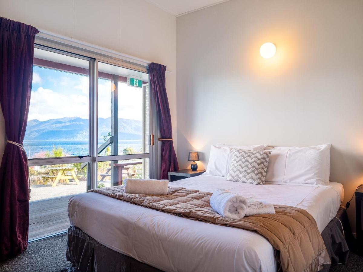 Hotel Lake Brunner Greymouth Exterior foto